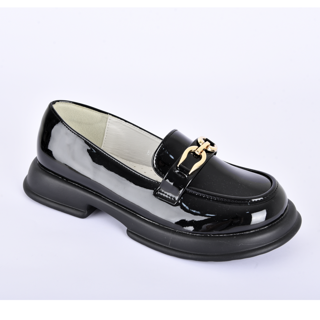 Mocasines negros de charol