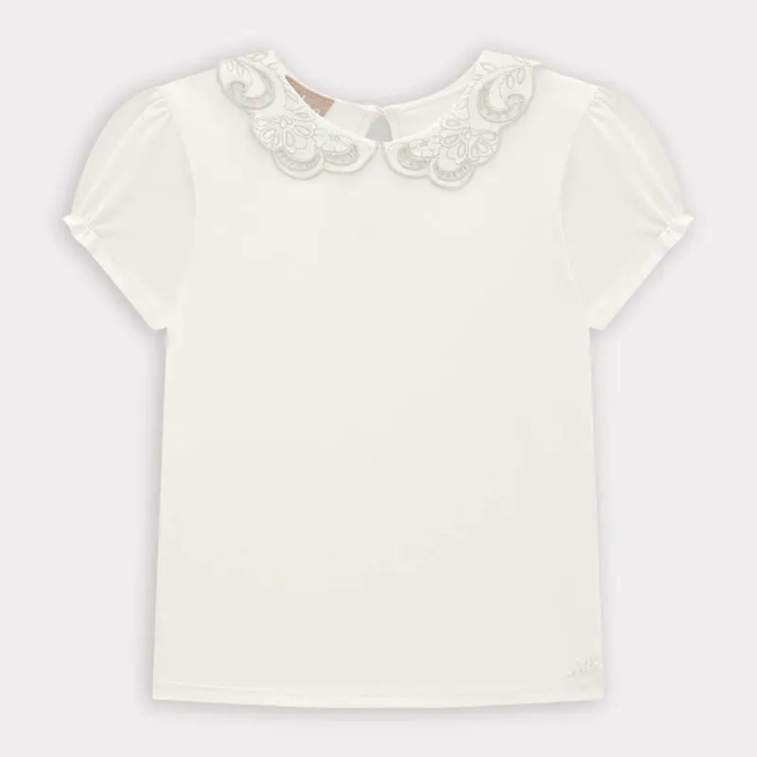 Blusa blanca cuello bandeja