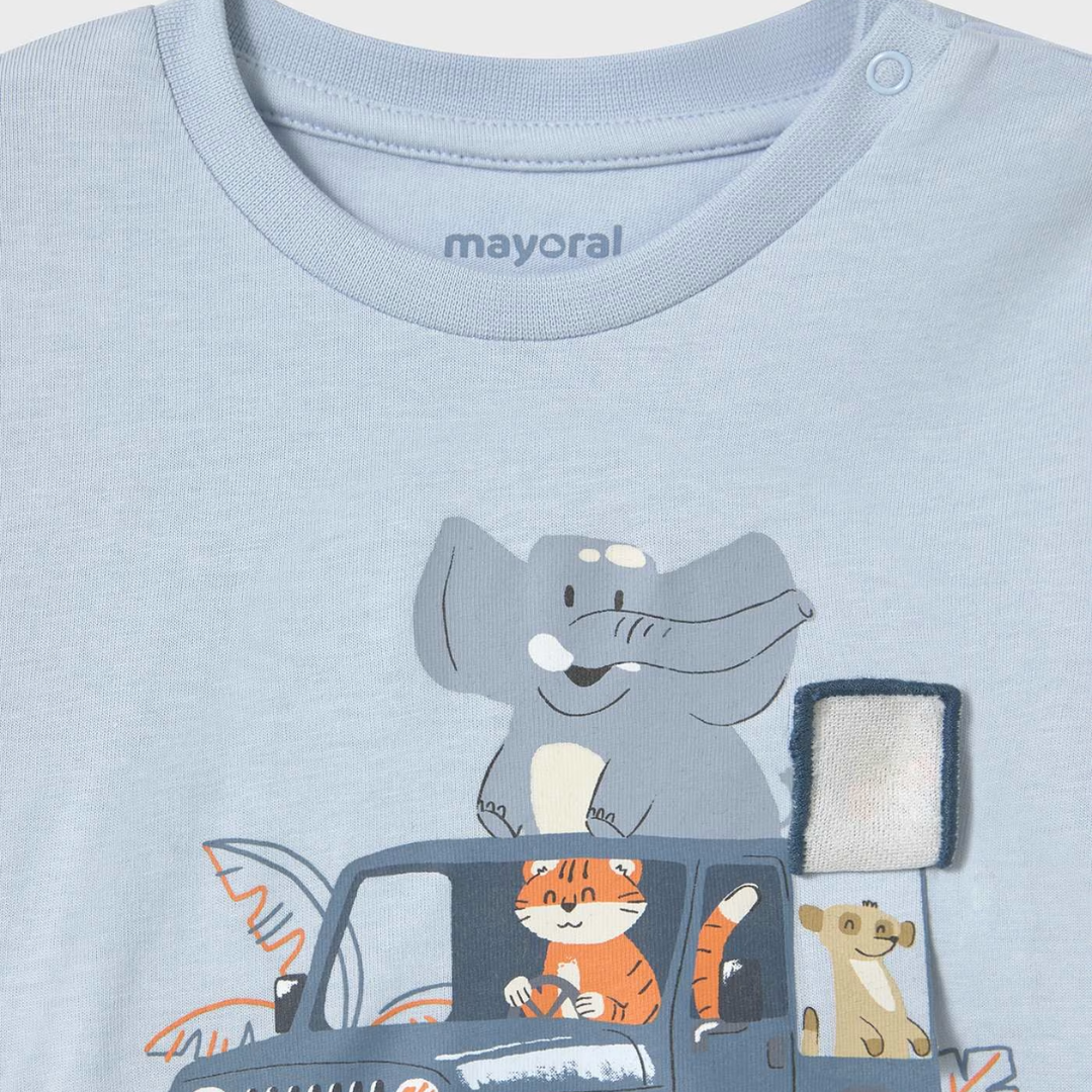 T shirt play with
