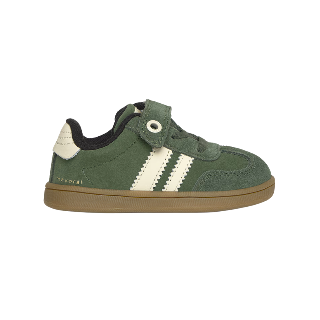 Tenis green white