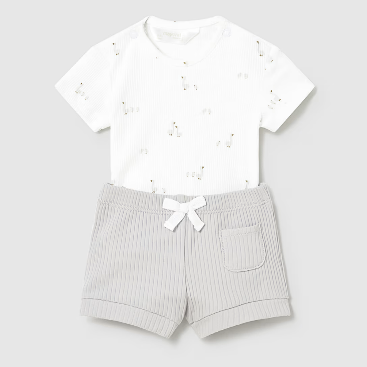 Conjunto white