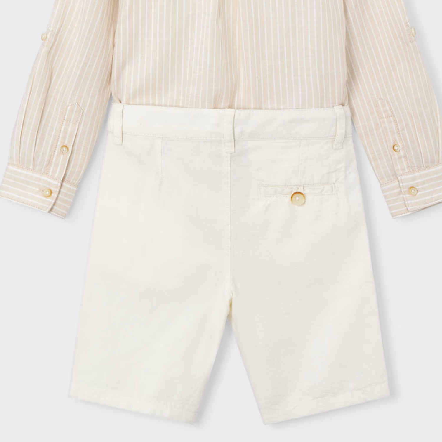 Conjunto beige
