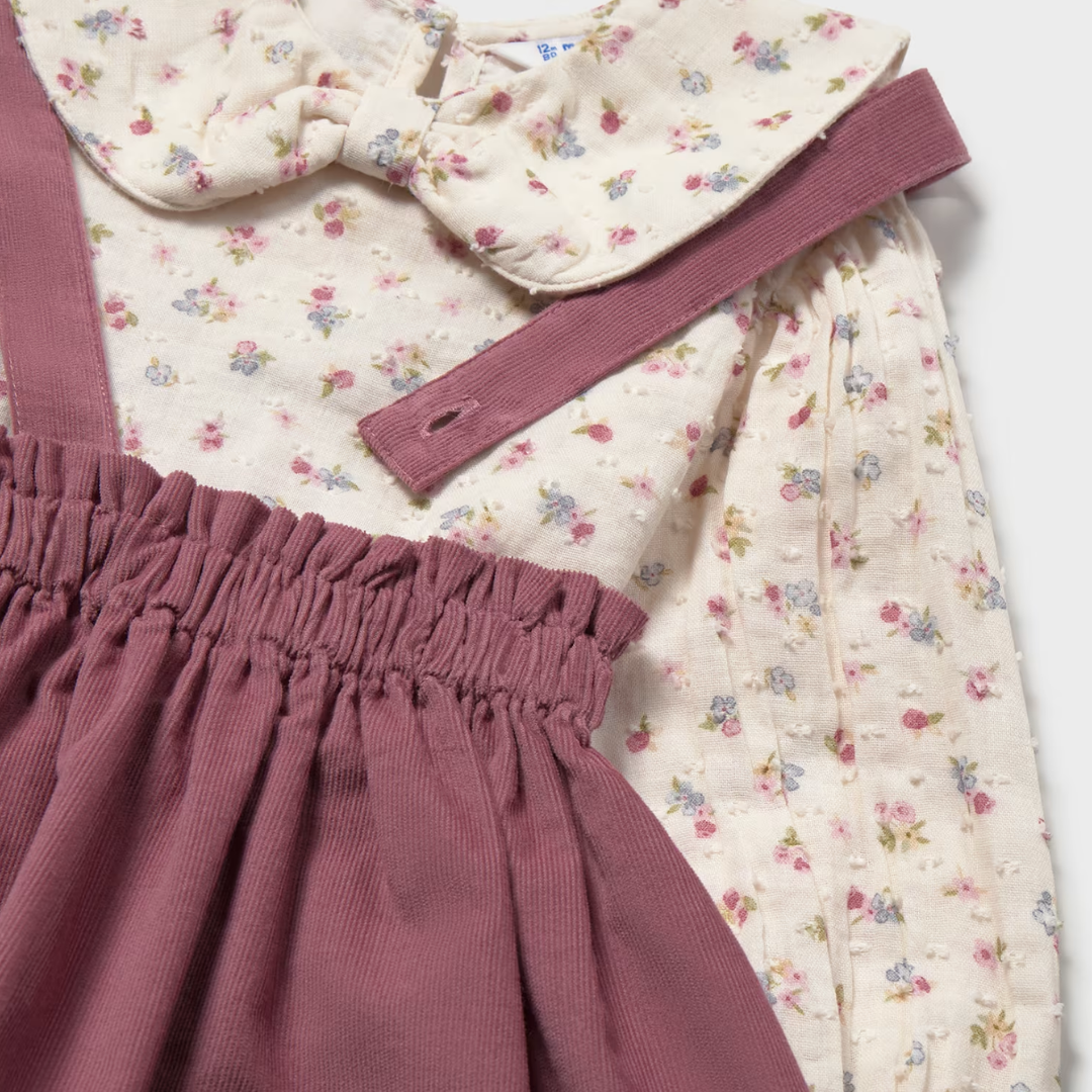 Conjunto lila